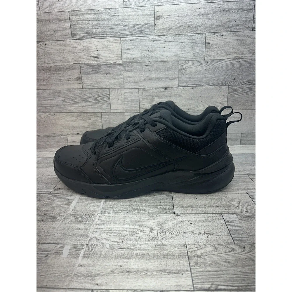 Nike‎ Air Monarch IV Shoes Mens Size 10.5 Training Leather DJ1196-001 Sneakers